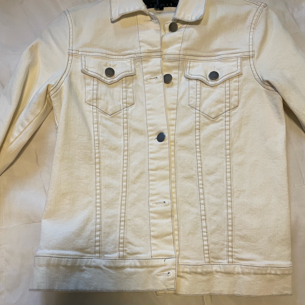 Theory off white denim jacket size petite